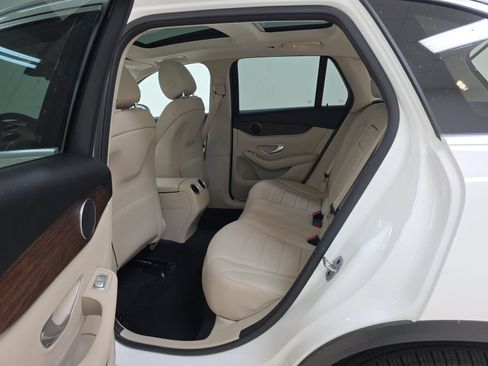 Used 2022 Mercedes-Benz GLC 300 image 14