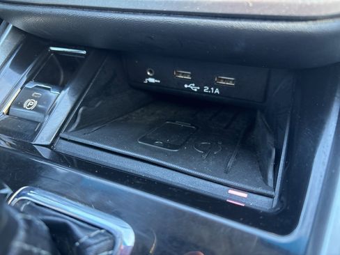 Used 2020 Subaru Outback Limited w/ Tech Package 2 image 22