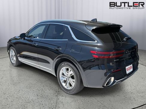 Used 2023 Genesis GV70 2.5T AWD/4WD image 4
