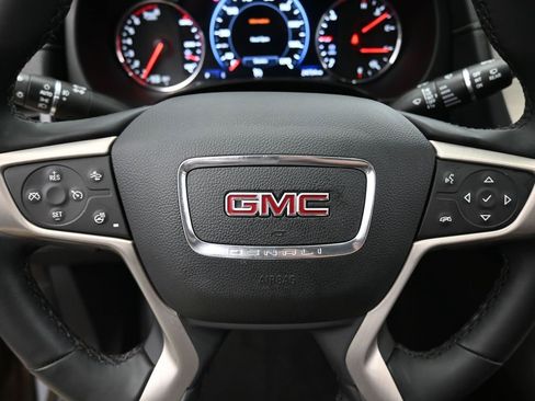 Used 2023 GMC Terrain Denali image 11