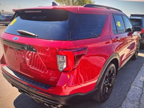 Used 2023 Ford Explorer ST w/ ST Street Pack RWD image 4