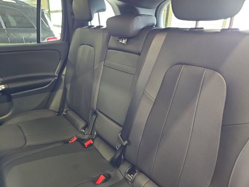 Certified 2025 Mercedes-Benz GLB 250 image 15