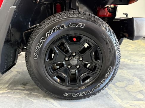 Used 2016 Jeep Wrangler Unlimited Sport w/ Trailer Tow Group AWD/4WD image 26