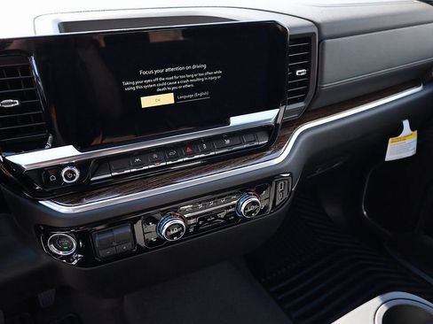 New 2026 GMC Sierra 1500 Elevation AWD/4WD image 15