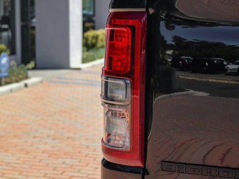Used 2023 RAM 1500 Big Horn AWD/4WD image 8