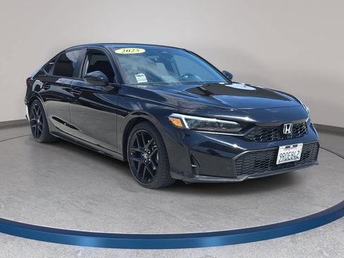 Used 2025 Honda Civic Sport image 4