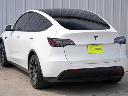 Used 2022 Tesla Model Y Performance image 50