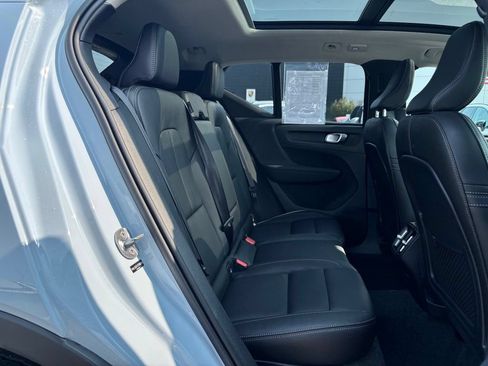 Certified 2026 Volvo XC40 B5 Plus w/ Climate Package AWD/4WD image 24