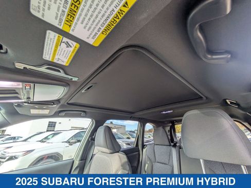 Certified 2025 Subaru Forester Premium AWD/4WD image 28