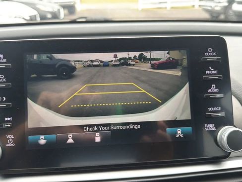 Used 2019 Honda Accord Sport image 19