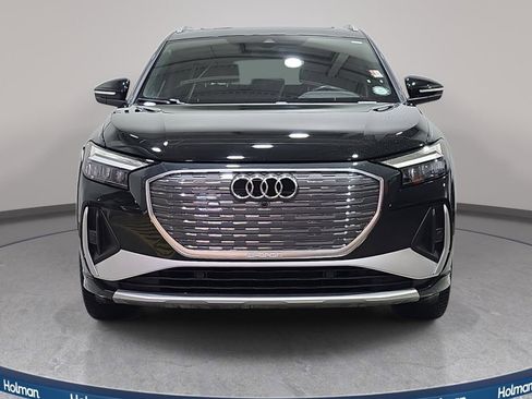 Used 2023 Audi Q4 e-tron Premium Plus w/ Premium Plus AWD/4WD image 3