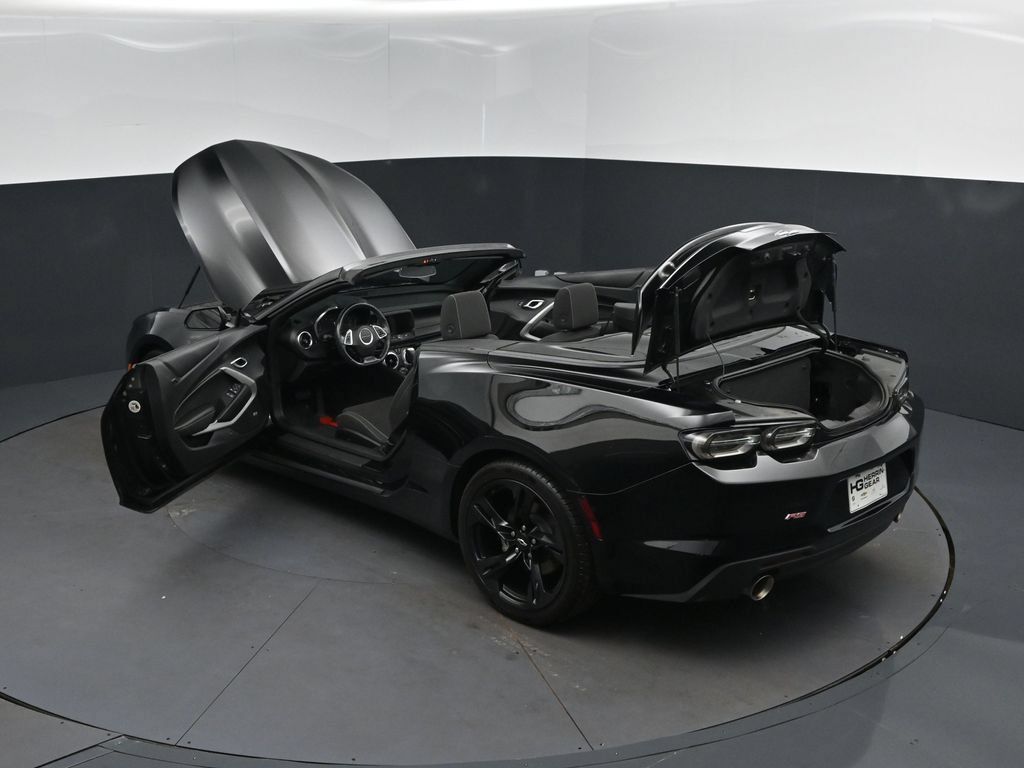 Used 2023 Chevrolet Camaro LT w/ RS Package RWD image 2
