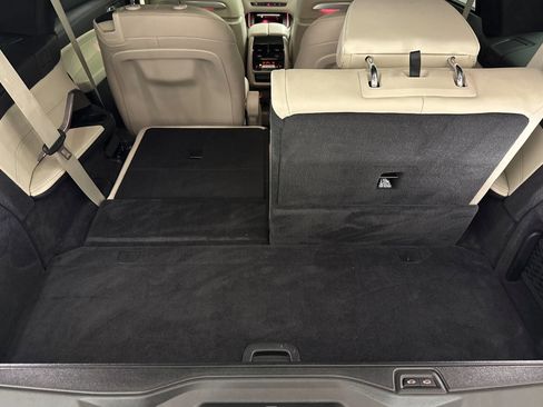 Certified 2024 BMW X7 xDrive40i w/ Executive Package image 34