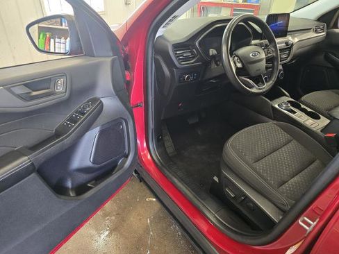 Used 2023 Ford Escape Active AWD/4WD image 13