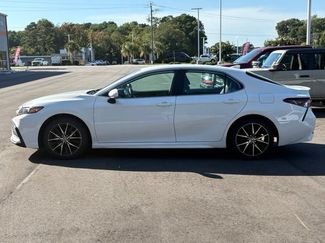 Used 2024 Toyota Camry SE FWD video 2