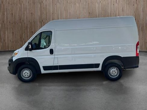 New 2025 RAM ProMaster 2500 FWD image 8