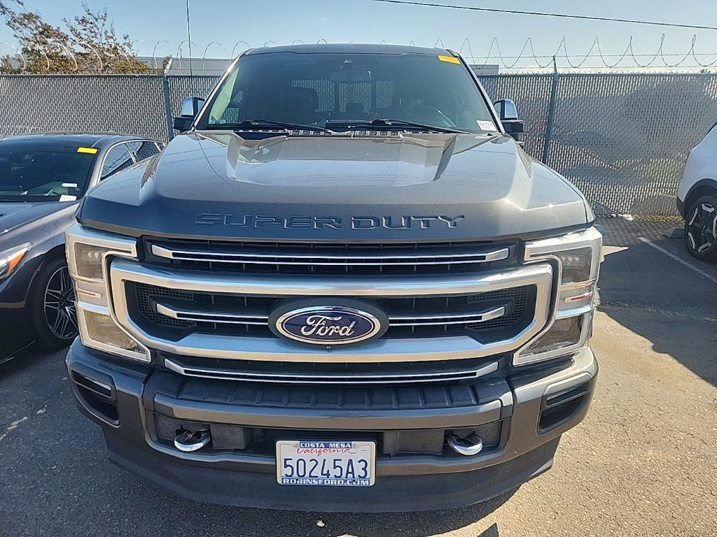 Used 2020 Ford F250 Platinum w/ FX4 Off-Road Package AWD/4WD image 2