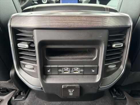 Used 2025 RAM 1500 Laramie w/ Night Edition image 25
