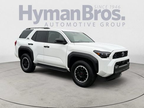 Used 2025 Toyota 4Runner TRD Off-Road AWD/4WD image 1