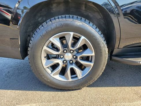 Certified 2023 Chevrolet Tahoe LT AWD/4WD image 9