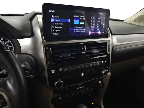 Used 2023 Lexus GX 460 Premium w/ Premium Package AWD/4WD image 23