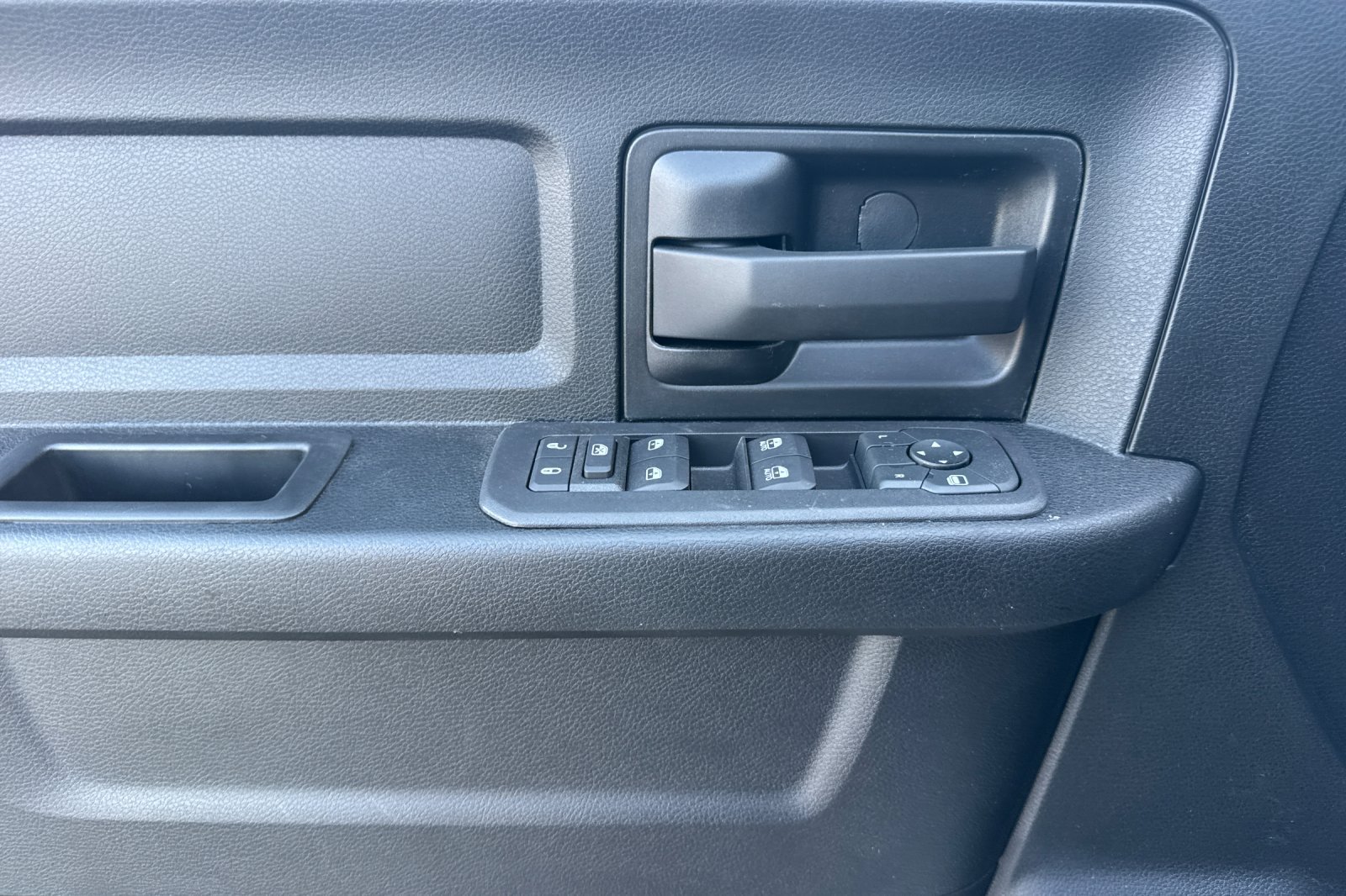 New 2027 RAM 5500 Tradesman AWD/4WD image 10