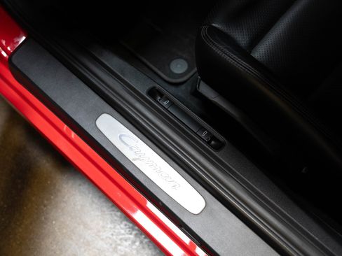 Used 2016 Porsche Cayman image 62