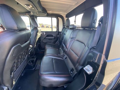 Used 2020 Jeep Gladiator Rubicon image 25