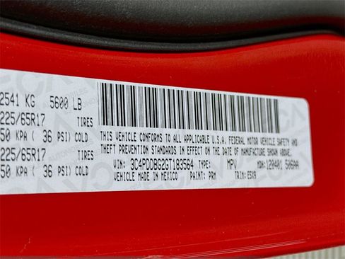 Used 2016 Dodge Journey SXT image 33