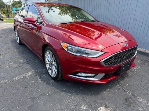 Used 2017 Ford Fusion Platinum FWD image 1