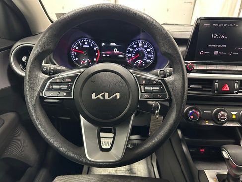 Used 2024 Kia Forte LXS image 17