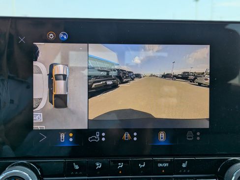 New 2025 Chevrolet Colorado LT w/ LT Convenience Package image 22