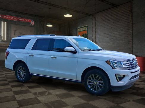 Used 2021 Ford Expedition Max Limited RWD image 2