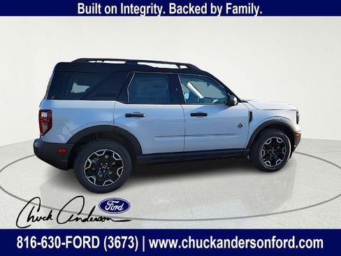 New 2026 Ford Bronco Sport Outer Banks AWD/4WD image 9