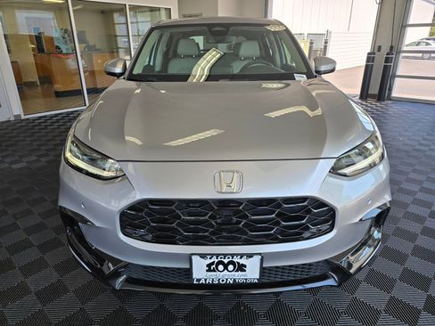 Used 2024 Honda HR-V EX-L image 8