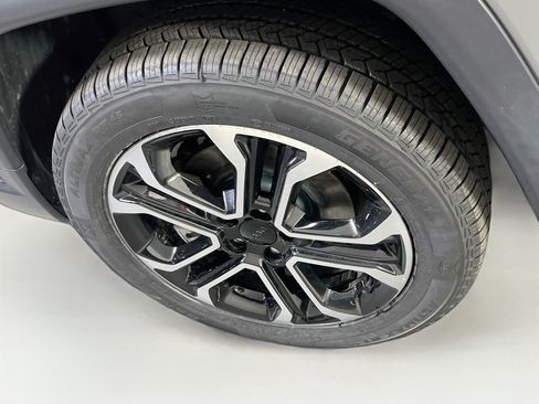 Used 2022 Jeep Compass Limited AWD/4WD image 29