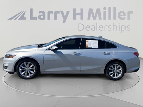 Used 2020 Chevrolet Malibu LT FWD image 2