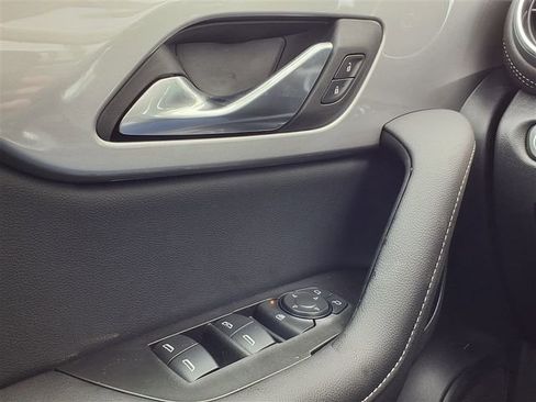 New 2026 Chevrolet Blazer LT image 15