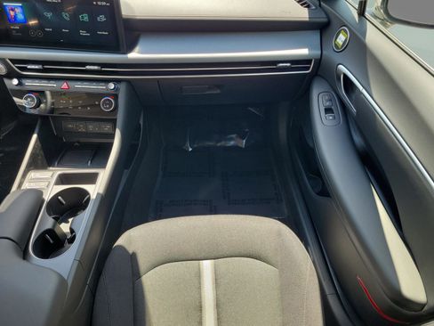 New 2025 Hyundai Sonata SEL image 23
