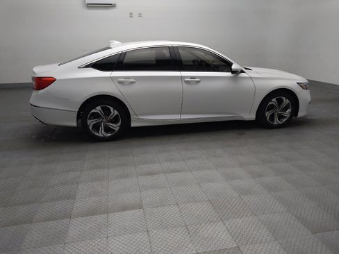 Used 2020 Honda Accord EX image 10