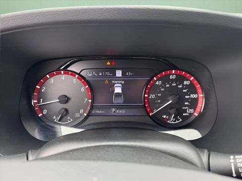 Used 2022 Nissan Frontier Pro-X image 19