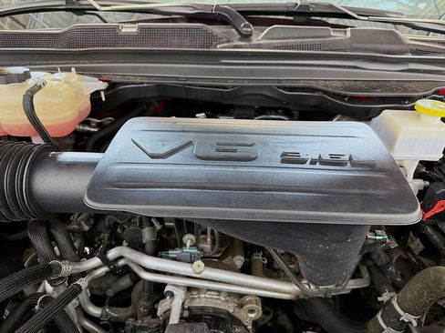 Used 2024 RAM 1500 Big Horn AWD/4WD image 32