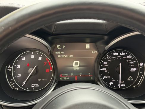 Used 2022 Alfa Romeo Stelvio Quadrifoglio w/ Active Assist Plus Package image 39