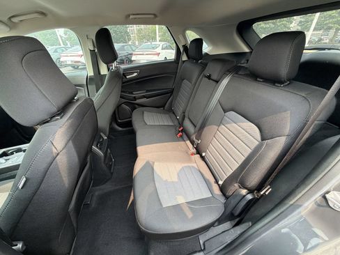 Used 2021 Ford Edge SE AWD/4WD image 22