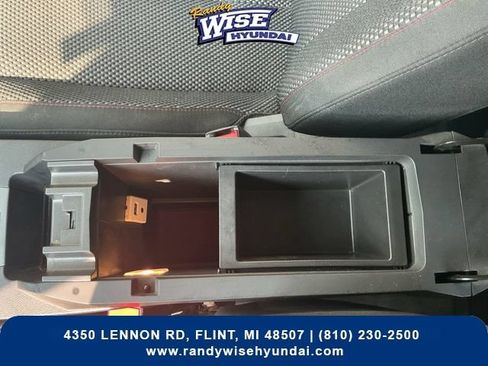 Used 2017 Chevrolet Equinox LT w/ Convenience Package AWD/4WD image 27