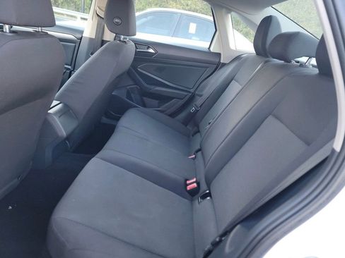 Used 2019 Volkswagen Jetta S image 12