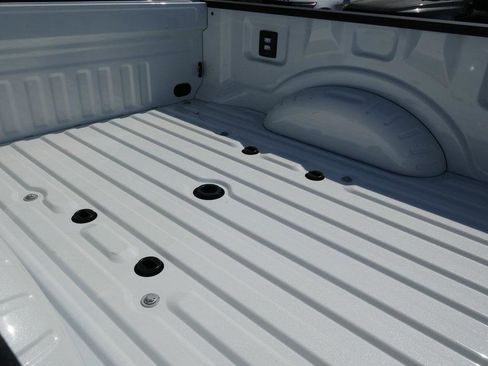 New 2026 Ford F250 Platinum w/ Tremor Off-Road Package image 7