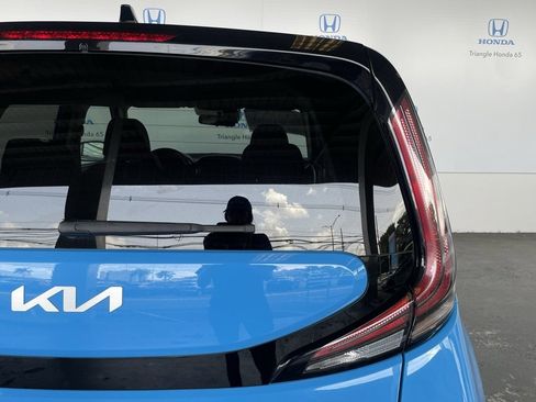 Used 2024 Kia Soul LX image 44