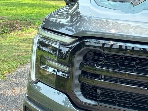 Used 2026 Ford F150 Lariat w/ Equipment Group 501A Mid AWD/4WD image 9