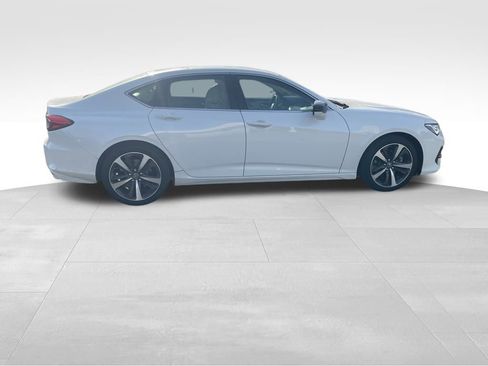 Certified 2025 Acura TLX w/ Technology Package image 7